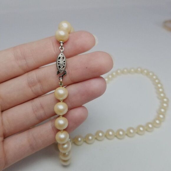 Vintage Long Faux Pearl Beaded Necklace with Fish Hook Clasp, Cream Color Beads - Picture 1 of 4